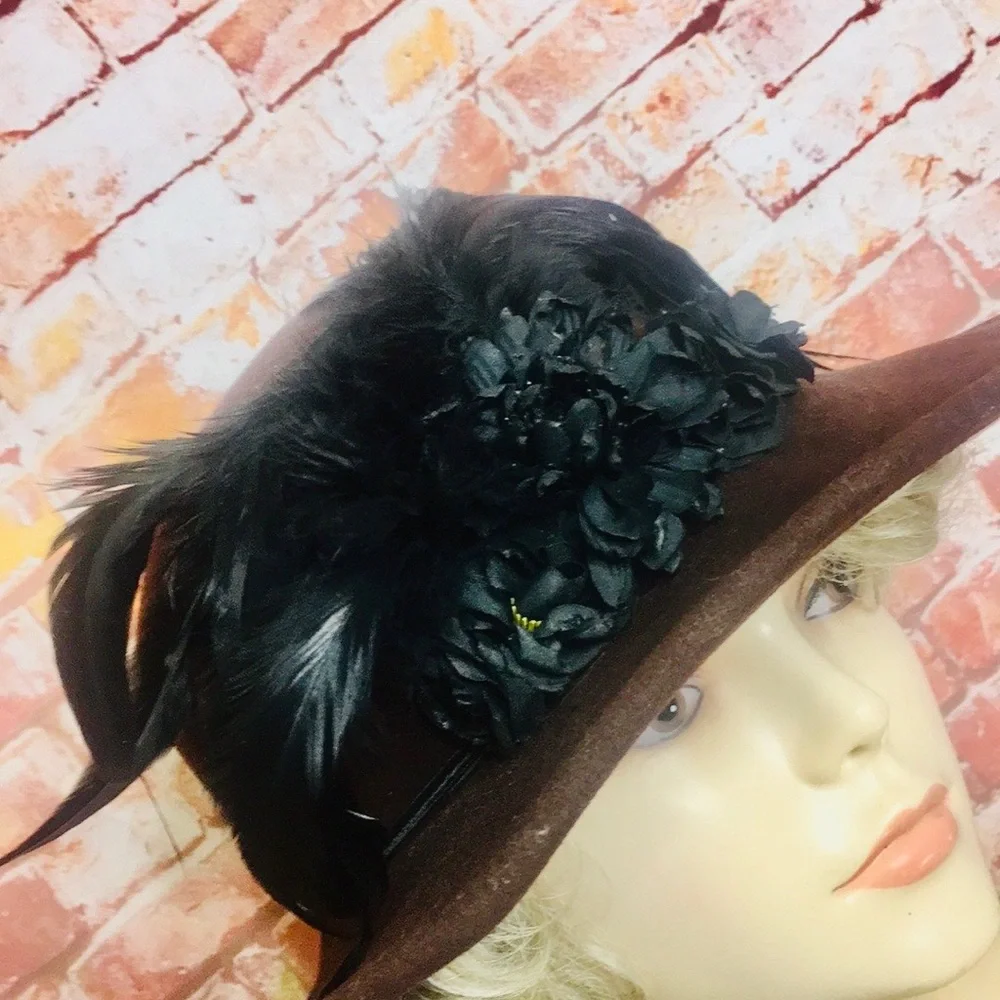 Vintage 90s Bonton Chocolate Brown Wool Felt Derby Hat